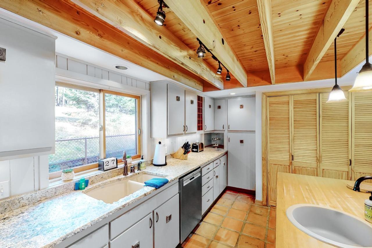 Northwoods Dream Retreat Villa ไวท์ฟิช ภายนอก รูปภาพ